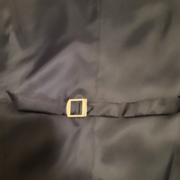 LAMBRETTA Tailored Vest with Notch Lapel - Picture 5 of 8